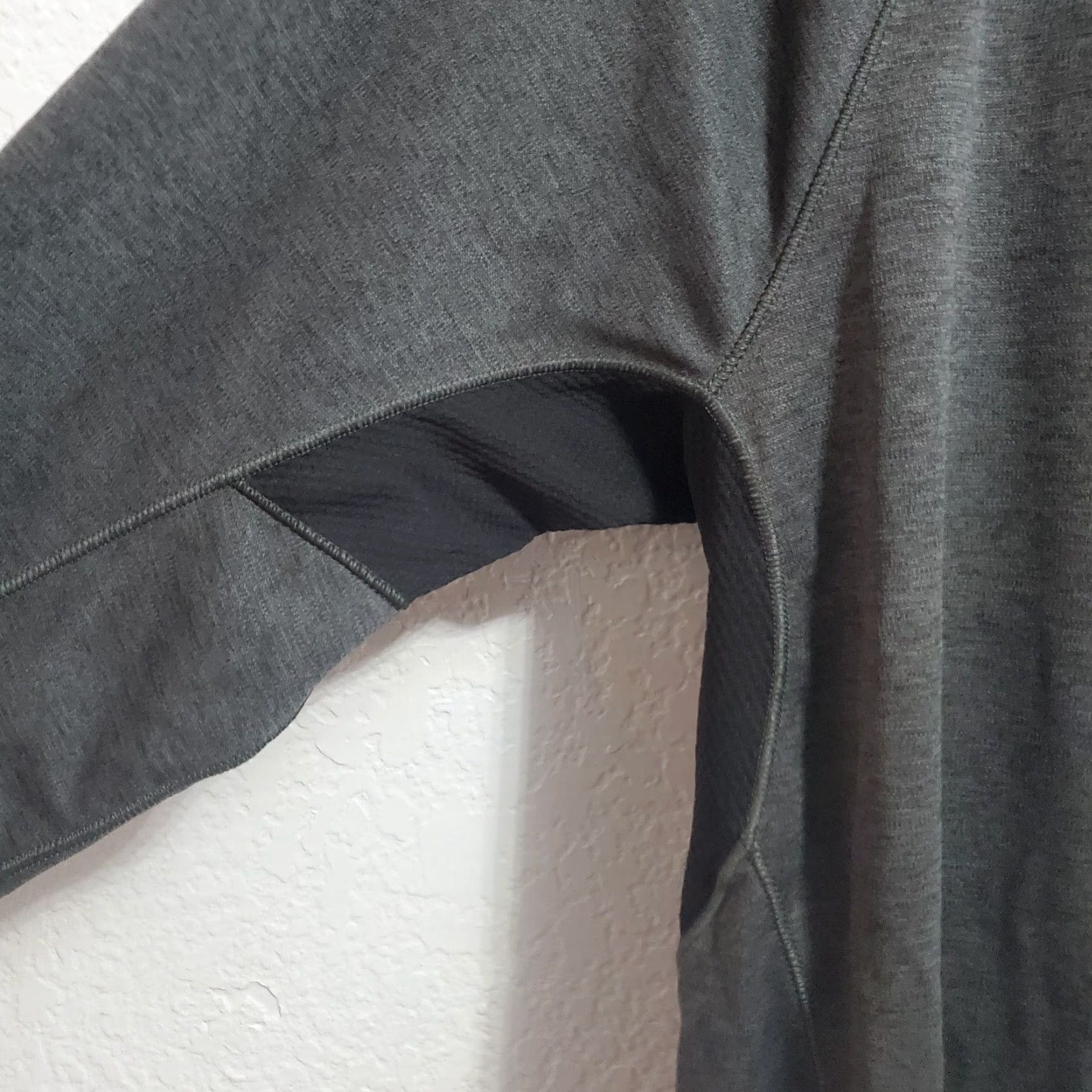 The North Face The North Face Sweatshirt Men M Gray Flashdry 1/2 Zip Pullover Outdoor Hike Camp Size US M / EU 48-50 / 2 - 6 Thumbnail