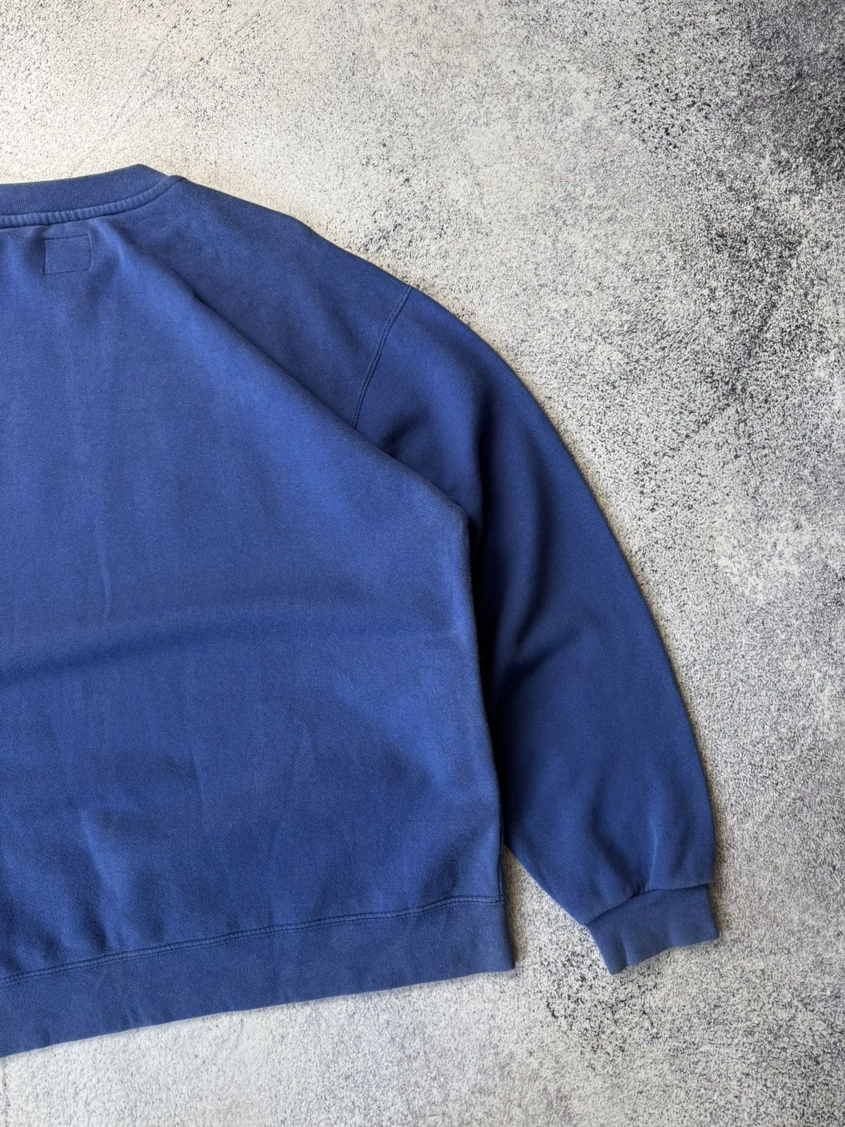 Nike Vintage Nike Big Logo Sweatshirt Y2K swoosh Size US L / EU 52-54 / 3 - 19 Thumbnail