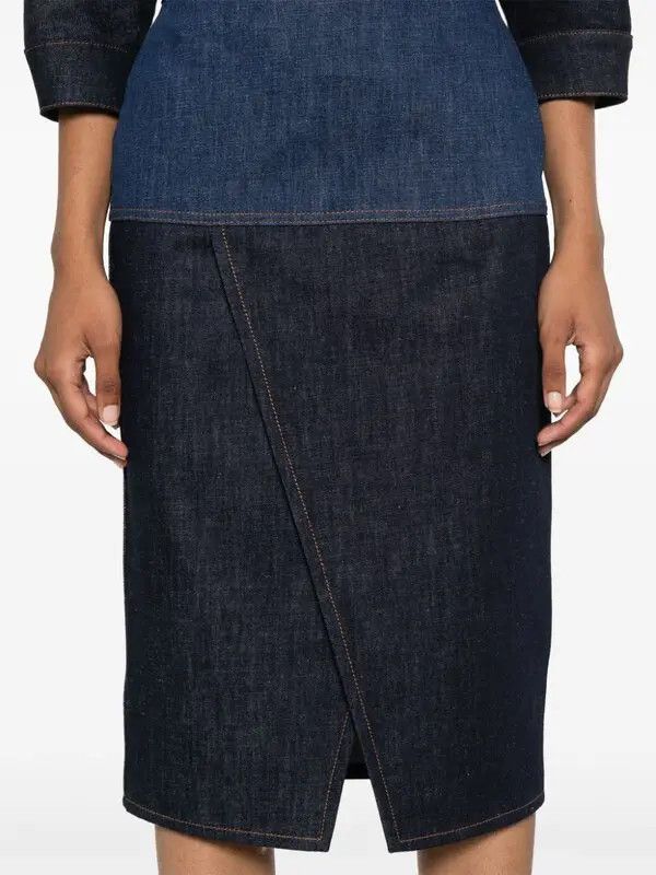 Fendi o1loc1c0426 Jeans Skirt in Black/Blue Size 30" / US 8 / IT 44 - 4 Thumbnail