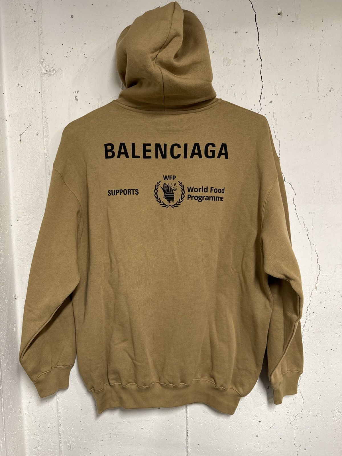 Balenciaga Balenicaga Hoodie World Food Programme Size US M / EU 48-50 / 2 - 2 Thumbnail