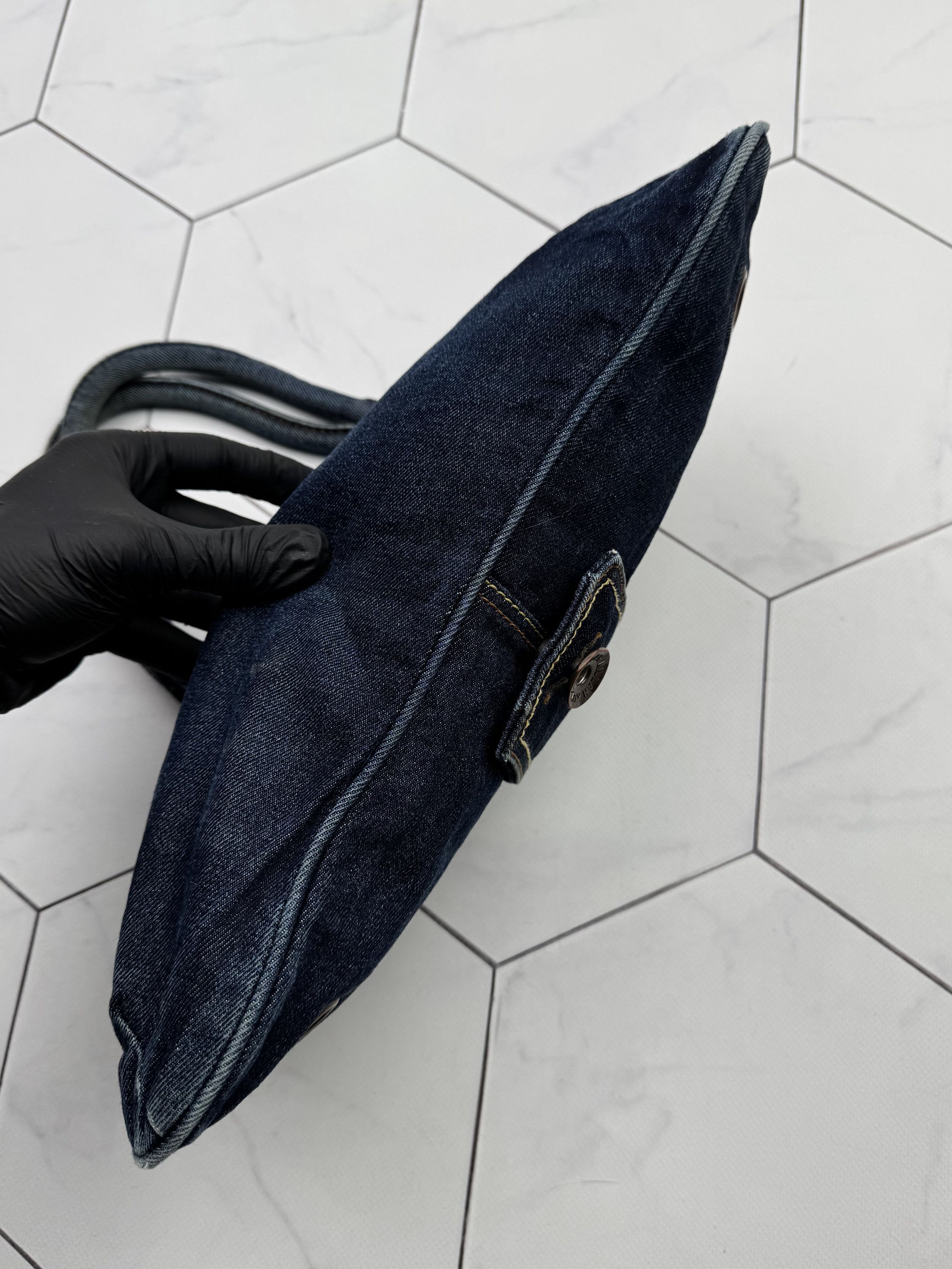 Miss Sixty Killah by Miss Sixty Vintage Denim Handle Bag (B84) Size ONE SIZE - 7 Thumbnail