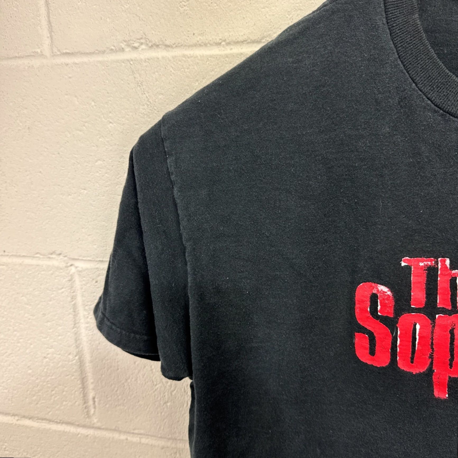 Fruit Of The Loom VINTAGE The Sopranos T-Shirt Shirt XL Black Cotton Crew Neck 90s Logo Graphic Men/Mens Size US XL / EU 56 / 4 - 5 Thumbnail
