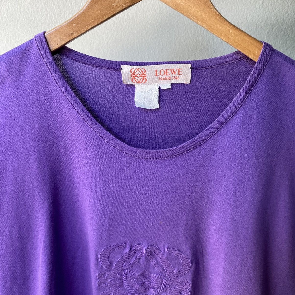 Loewe LOEWE Purple Logo Embroidered Tee Size M / US 6-8 / IT 42-44 - 8 Thumbnail