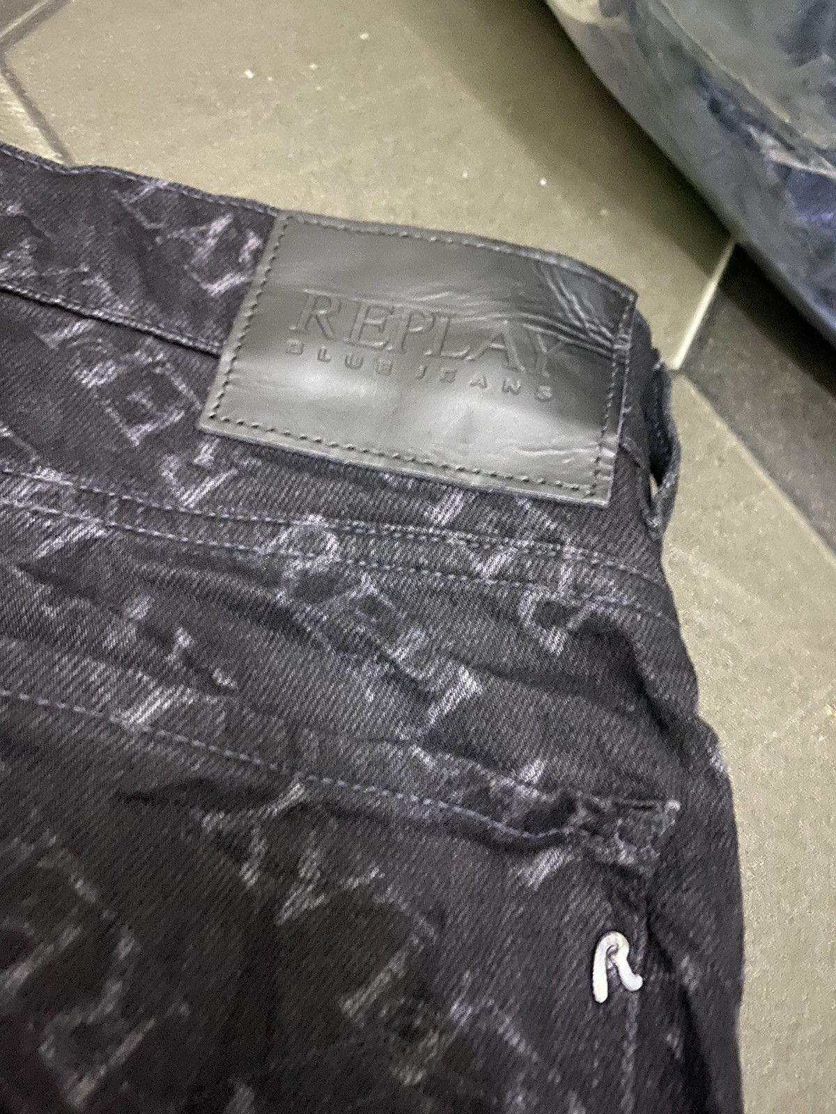 Replay Replay jeans overprint Rare unisex Size 29" - 5 Thumbnail