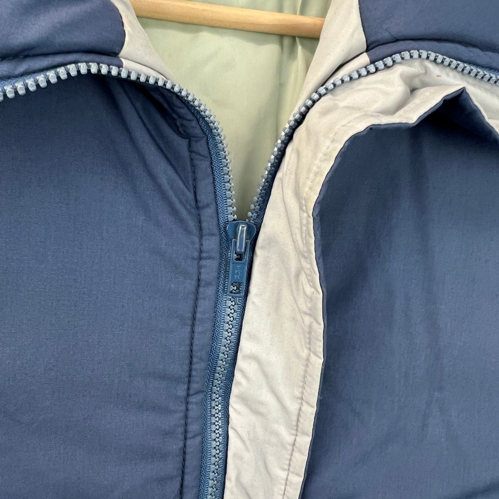 Obermeyer Vintage Obermeyer Mens Puffer Ski Snow Jacket Lined Med 90s Size US M / EU 48-50 / 2 - 11 Thumbnail