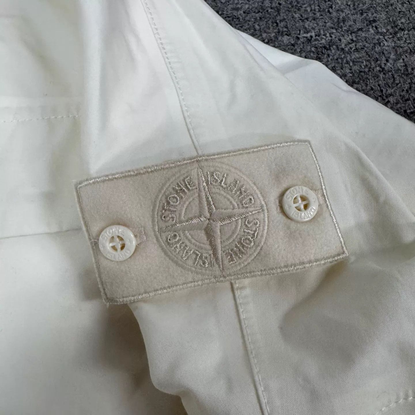 Stone Island Stone Island White Ghost Multi-pocket Windproof M 99New Size US M / EU 48-50 / 2 - 4 Thumbnail