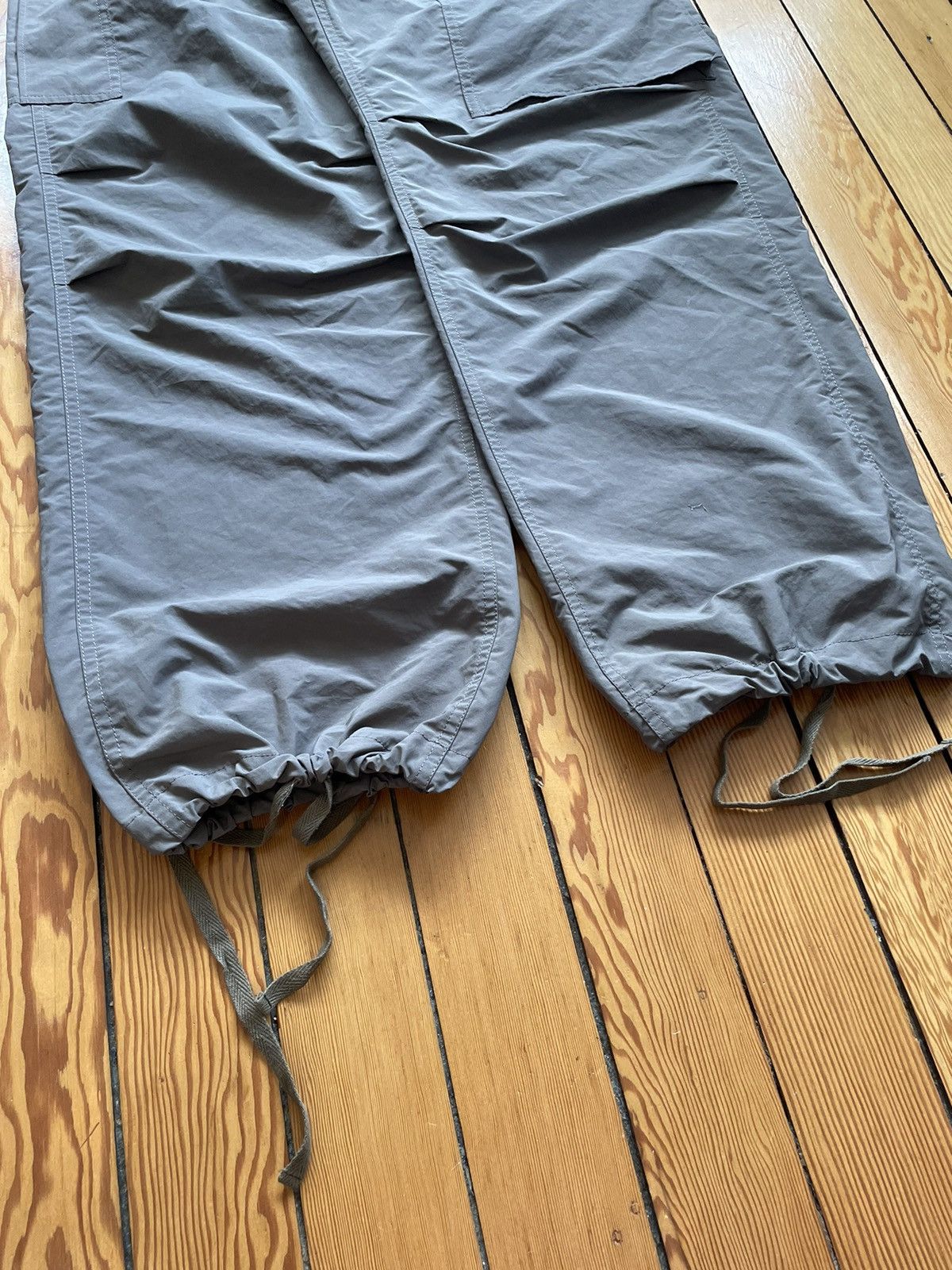 Sacai SACAI Taupe Matte Cargo Pants, Size 3, Grey,Adjustable waist Size US 34 / EU 50 - 10 Thumbnail