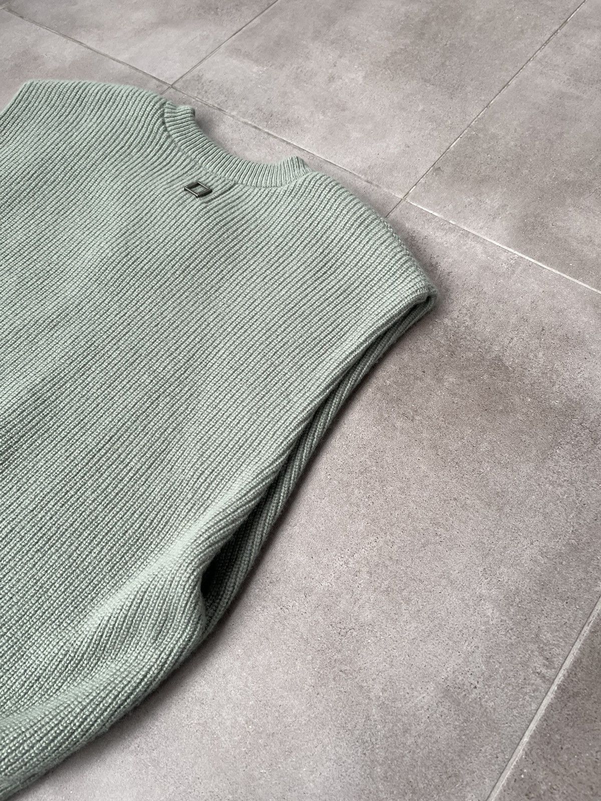 Wooyoungmi !DS! SS23 Wooyoungmi Green Knitted V-Neck Vest Size US M / EU 48-50 / 2 - 15 Thumbnail