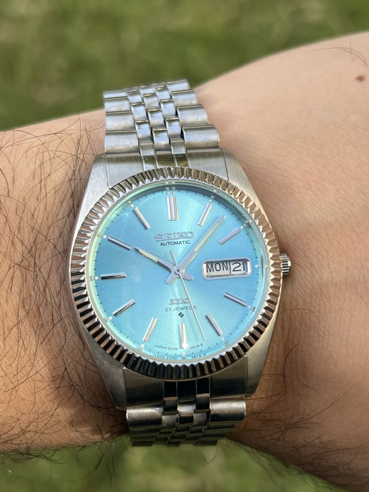 Seiko Seiko DX Automatic Fluted Bazel Day/Date Japan Size 36 - 7 Thumbnail