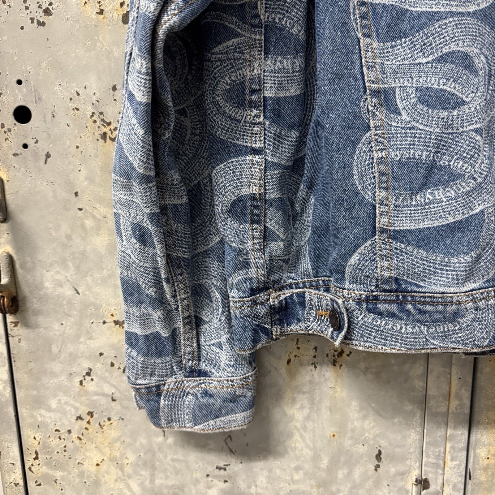 Supreme Hysteric Glamour Supreme Denim Snake Blue Medium Jacket Size US M / EU 48-50 / 2 - 7 Thumbnail