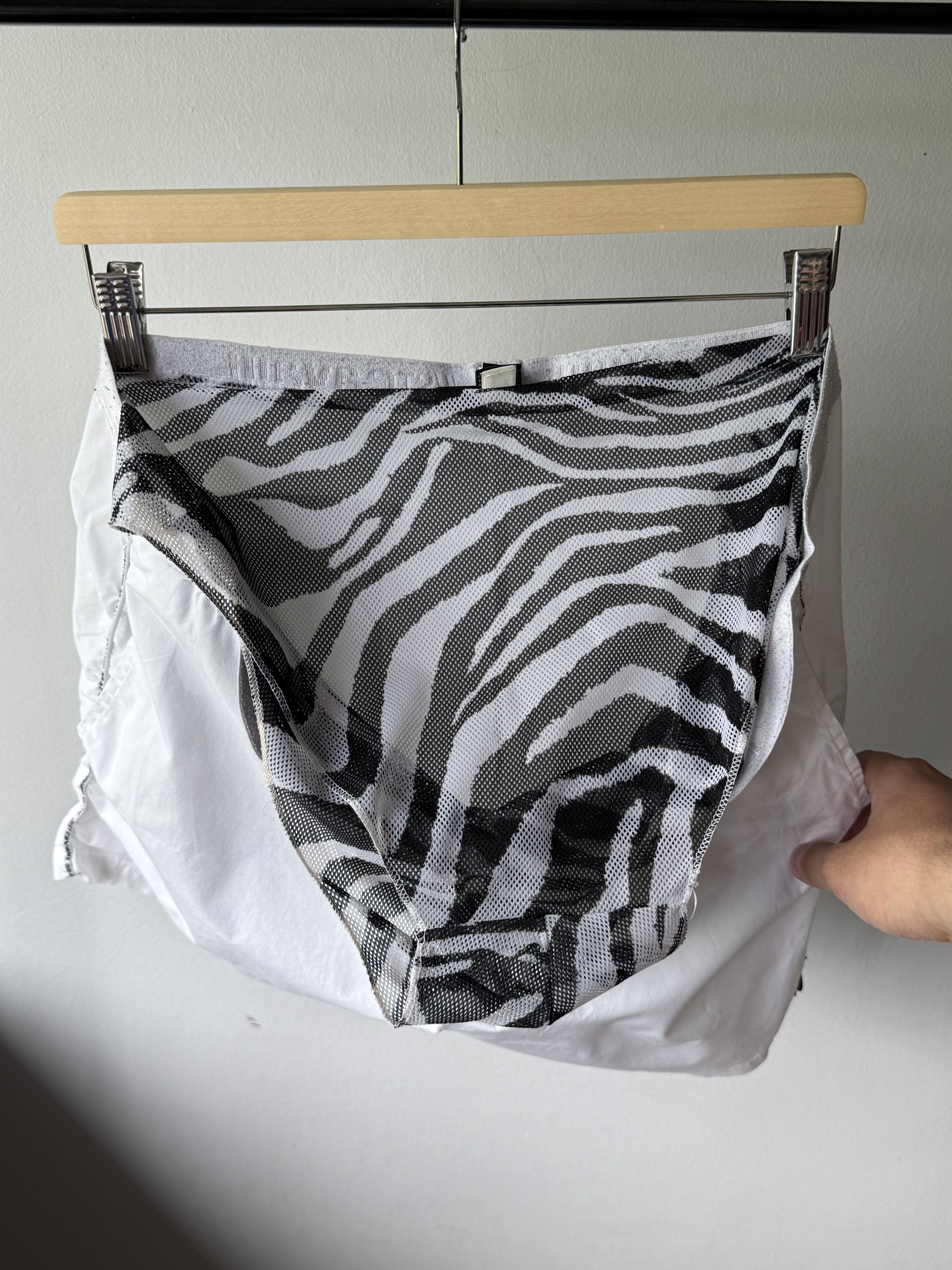 Just Cavalli Just Cavalli Beachwear White Cotton Shark Logo Swim Shorts Size US 32 / EU 48 - 3 Thumbnail
