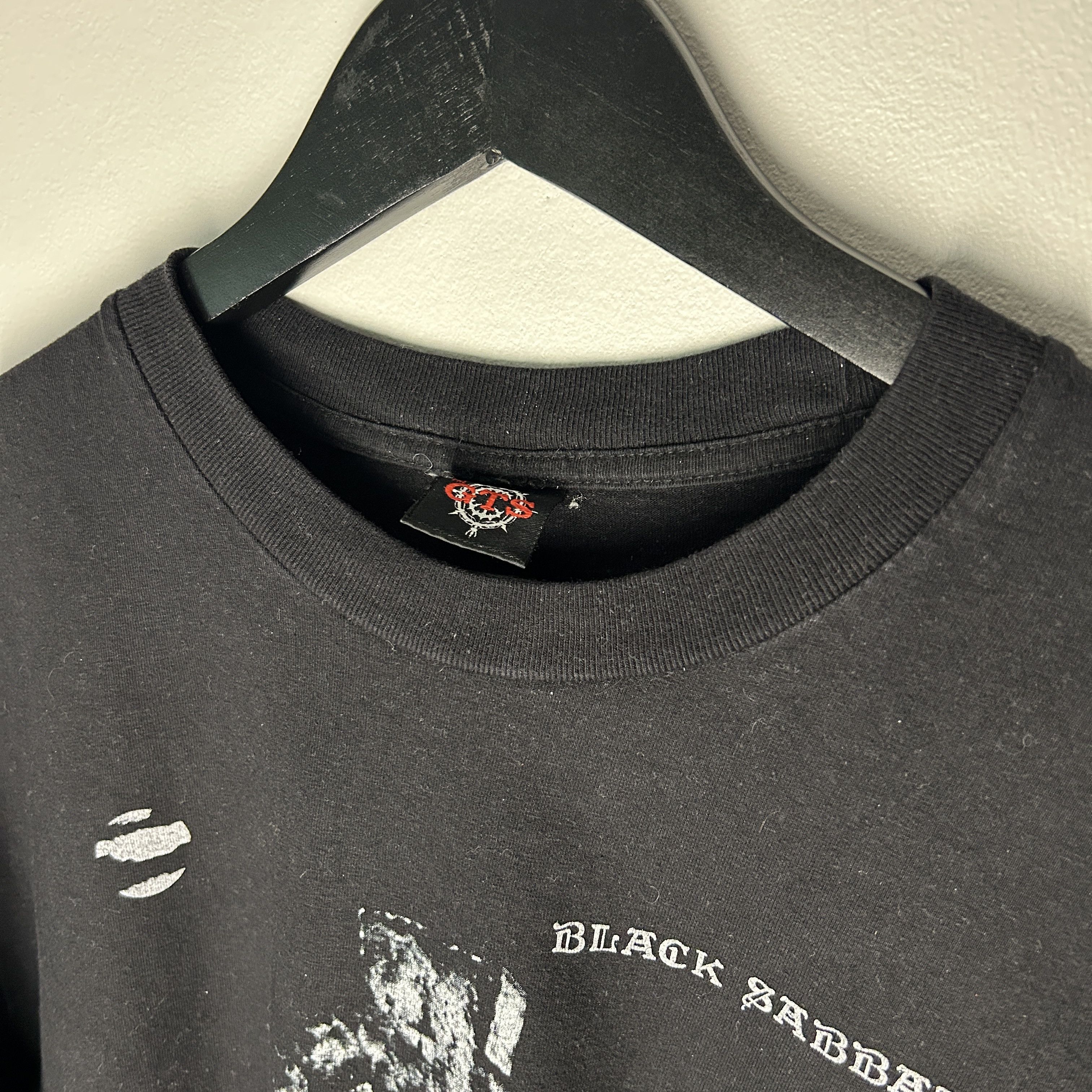 Band Tees Vintage Black Sabbath Headless Cross Band T-shirt Size US L / EU 52-54 / 3 - 5 Thumbnail