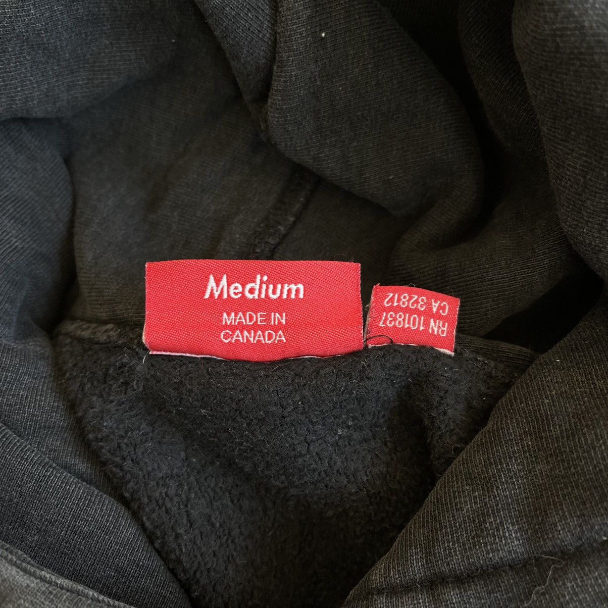 Futura × Supreme FW11 Fuck You Pay Me Hoodie Size US M / EU 48-50 / 2 - 8 Thumbnail