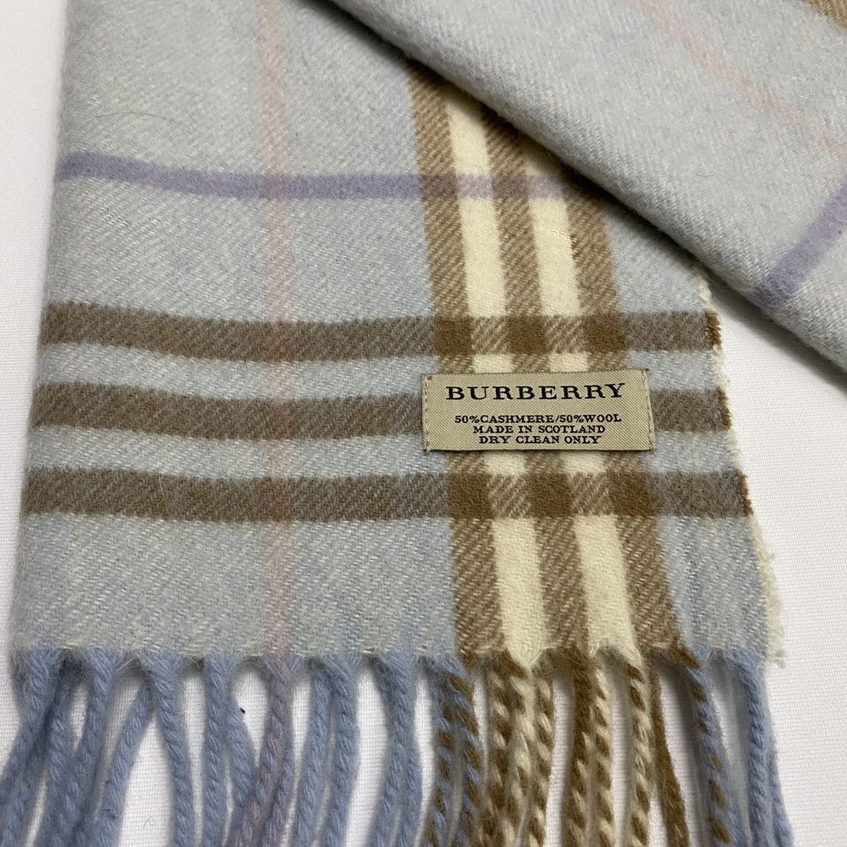 Burberry BURBERRYS SCARF MUFFLER BUR021 Size ONE SIZE - 5 Thumbnail