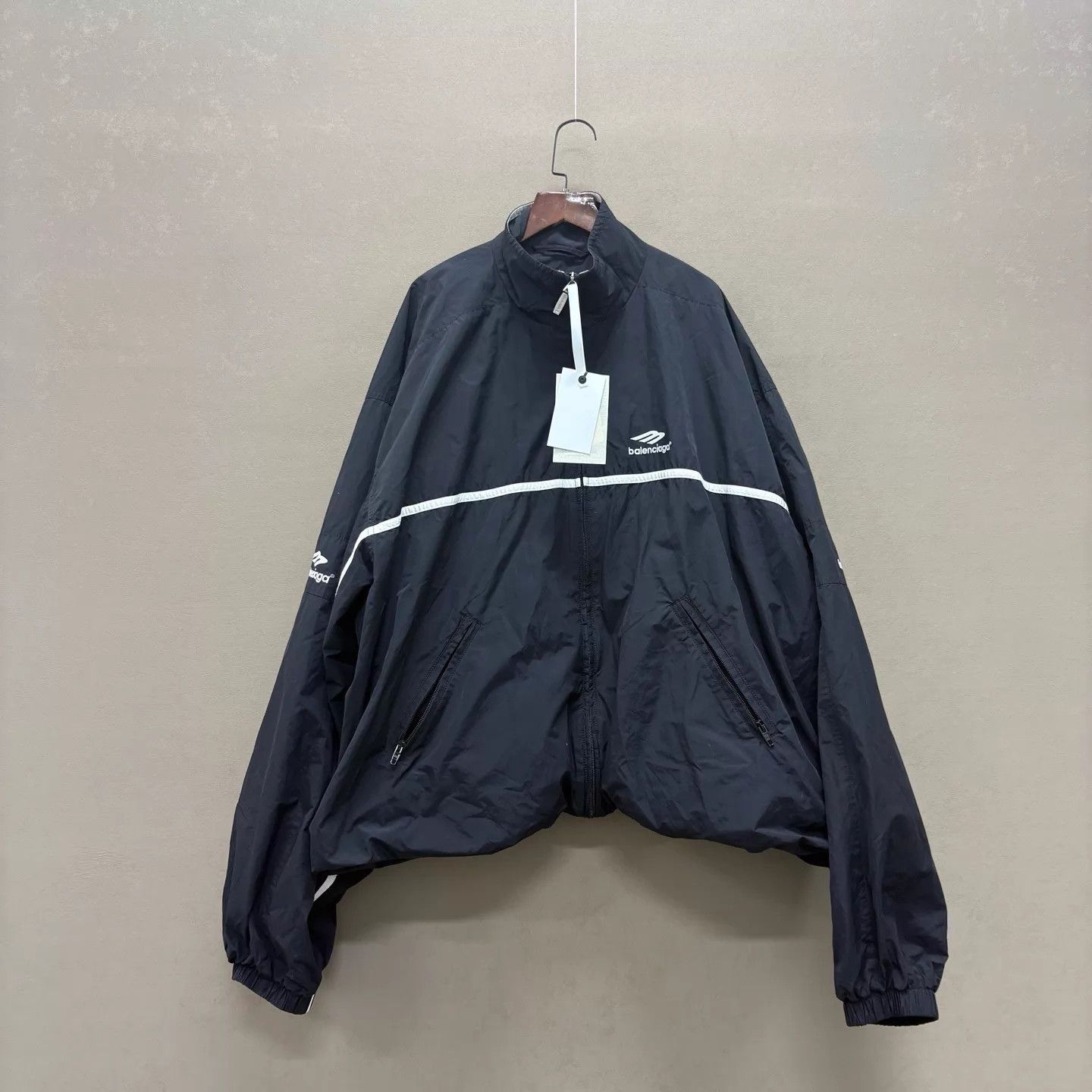 Balenciaga Balenciaga 24ss 3B colorblocked jacket L Size L / US 10 / IT 46 - 1 Thumbnail