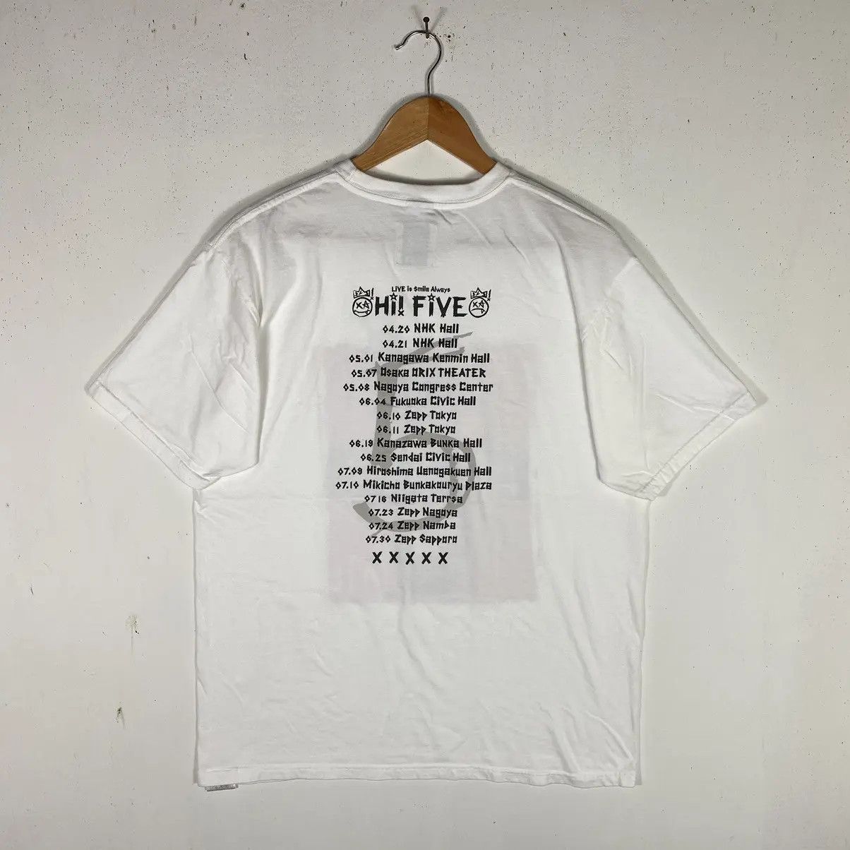 Band Tees LiSA JAPANESE SINGER HI FIVE 5TH ANNIVERSARY 2016 TEE Size US XL / EU 56 / 4 - 6 Thumbnail