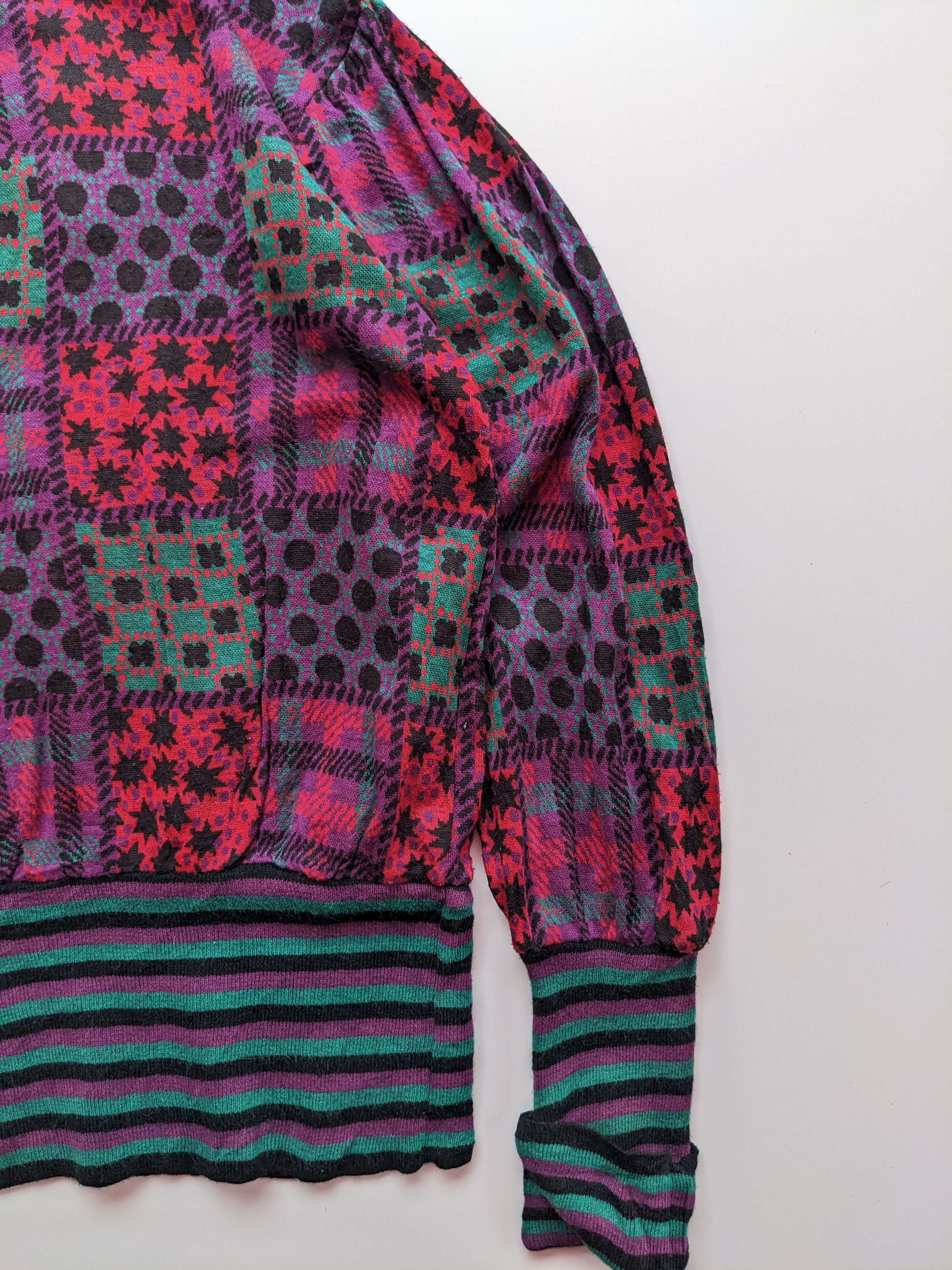 Yves Saint Laurent Vintage 80s Yves Saint Laurent center logo jumper Size S / US 4 / IT 40 - 4 Thumbnail