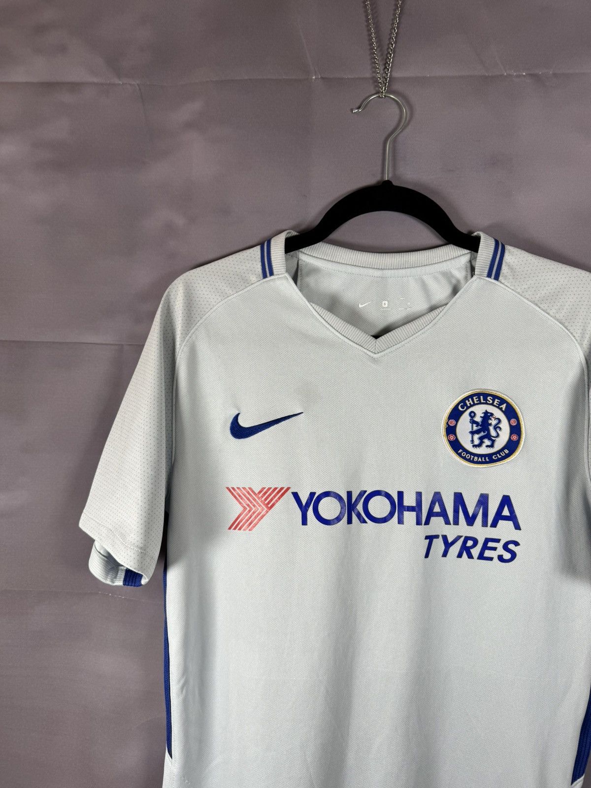 Chelsea Soccer × Nike × Vintage Vintage Chelsea 2017/18 Away Nike Jersey Blokcore Small Size US S / EU 44-46 / 1 - 3 Thumbnail