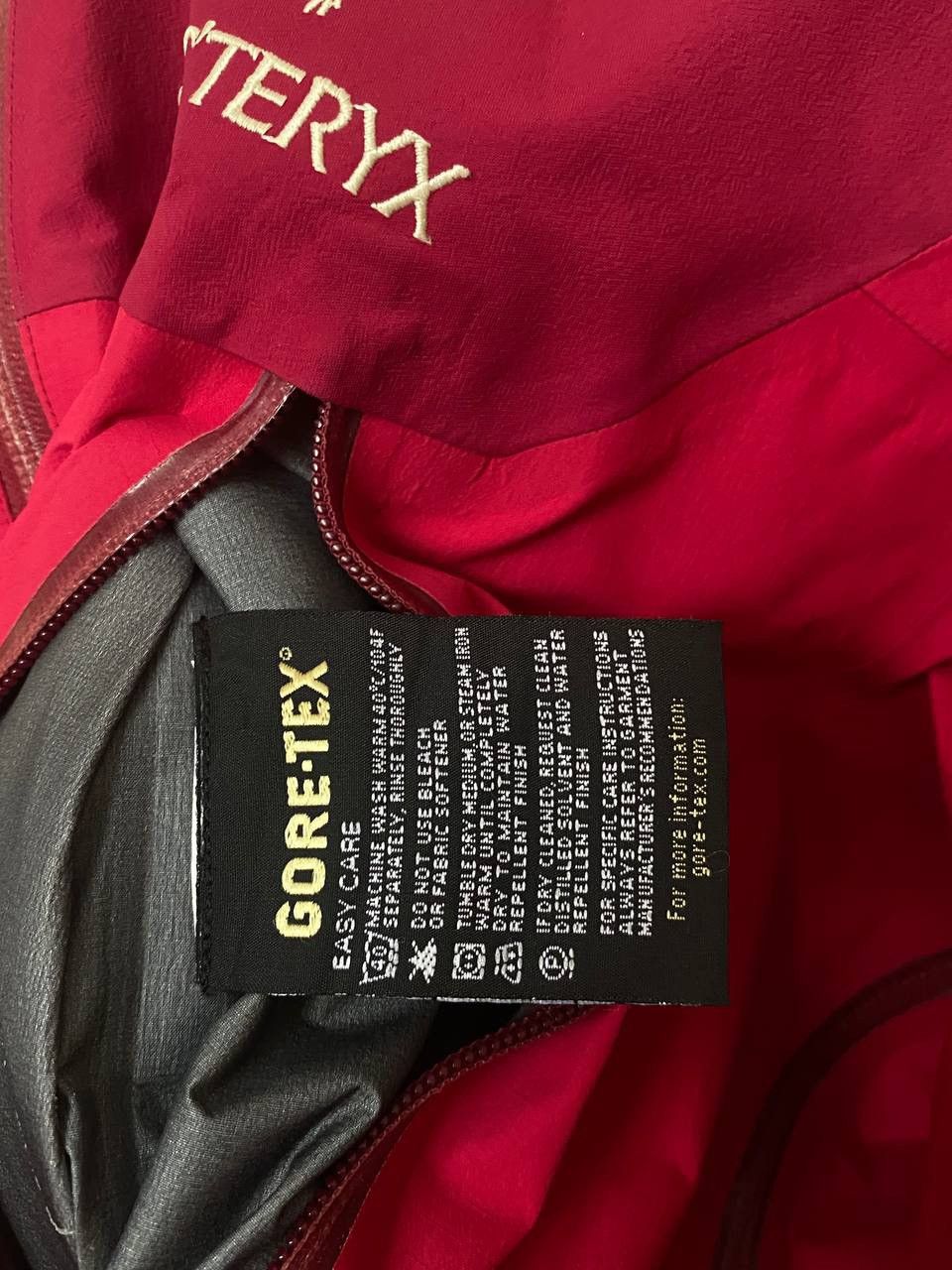 Arc'teryx Arc’teryx Gore-tex Pro Shell jacket pink Size M / US 6-8 / IT 42-44 - 16 Thumbnail