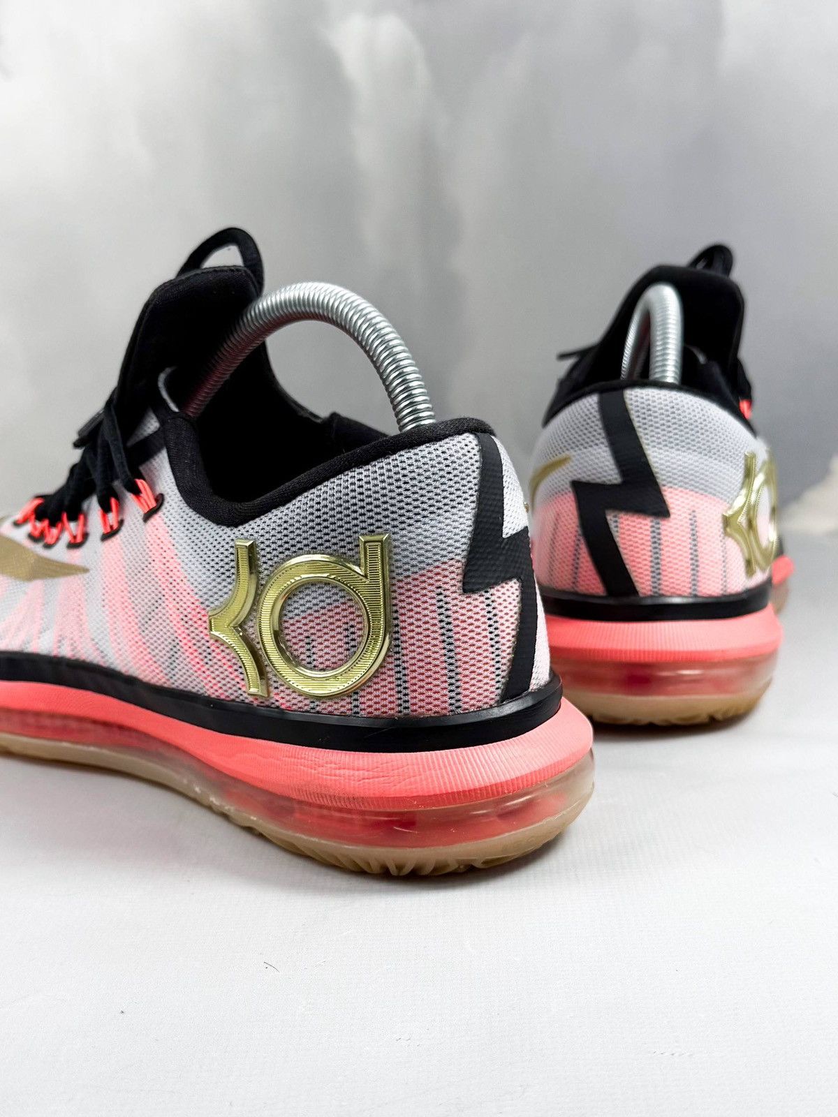 Nike Nike KD 6 Elite “Gold” | US 10 | Gently Used Size US 10 / EU 43 - 3 Thumbnail