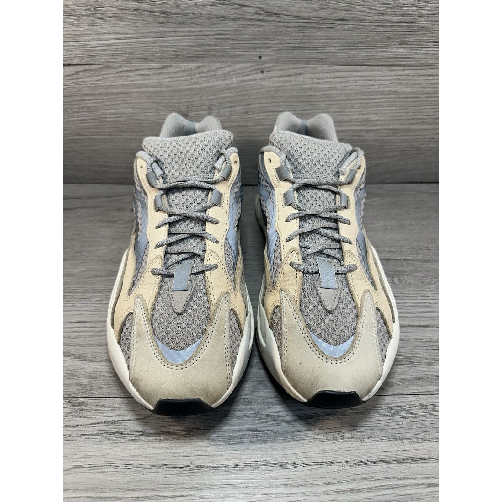 Adidas Adidas Yeezy Boost 700 V2 Cream - Size 12 Size US 12 / EU 45 - 4 Thumbnail