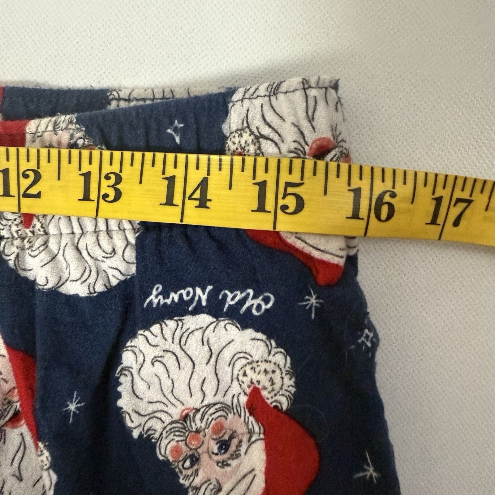 Old Navy Old Navy Holiday Pajama Pants Flannel Christmas Santa Size 31" - 8 Thumbnail