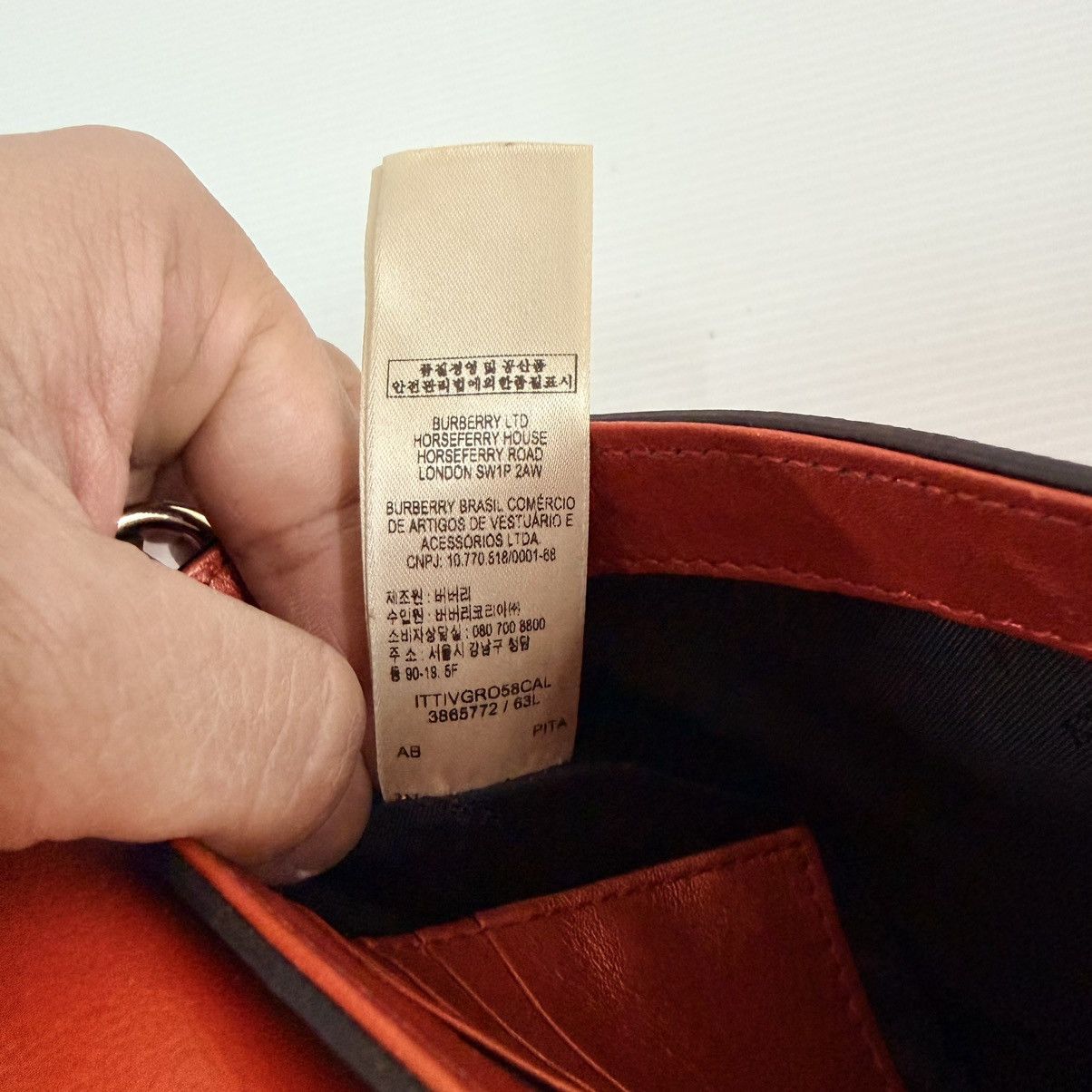 Burberry Burberry Leather Red Slingbag Size ONE SIZE - 13 Thumbnail