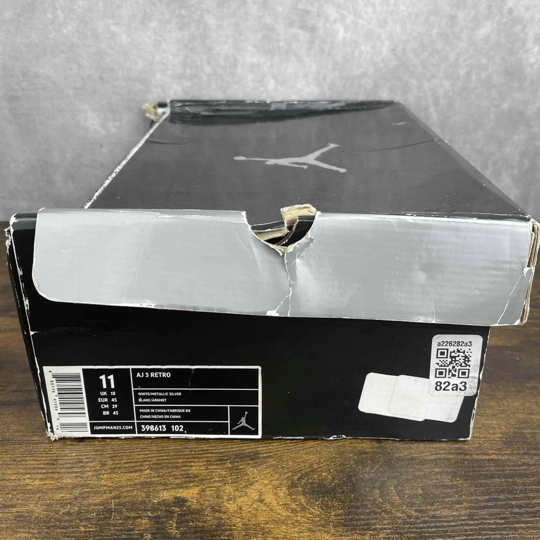 Jordan Brand Air Jordan 3 Retro Silver Anniversary 398613-102 White OG Size US 11 / EU 44 - 9 Thumbnail