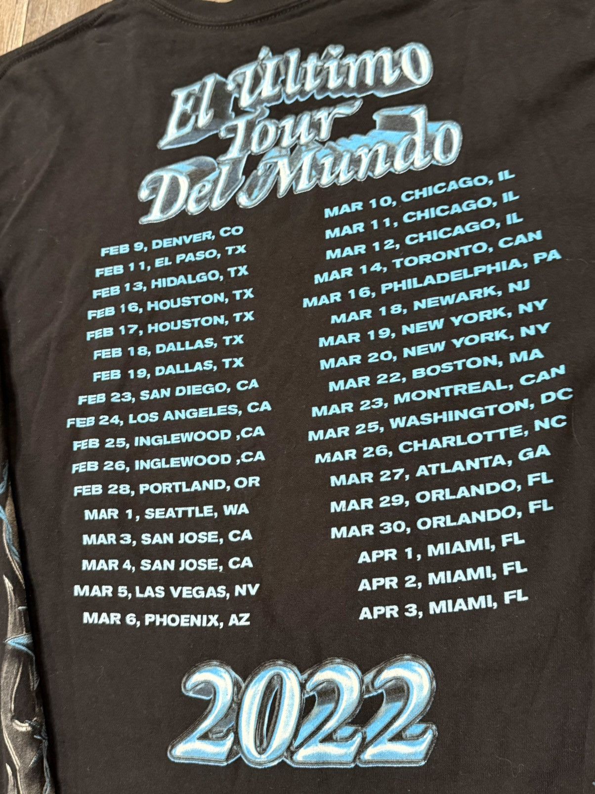 Other Bad Bunny El Ultimo Tour Del Mundo 2022 Shirt Large Size US L / EU 52-54 / 3 - 4 Thumbnail
