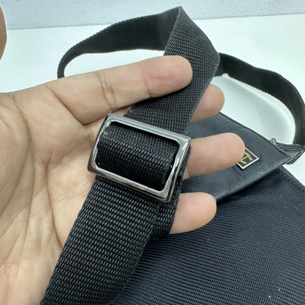 Aigner ‼️YES‼️ AUTHENTIC AIGNER VINTAGE SHOULDER CROSSBODY BAG Size ONE SIZE - 10 Thumbnail