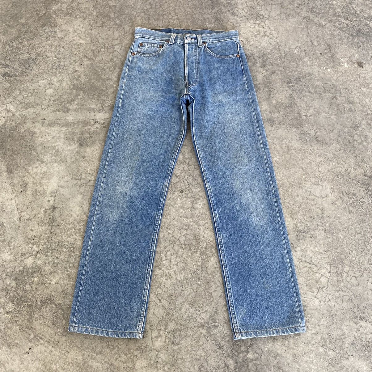 Levi's Vintage Late 80’s Levis 501 Faded Blue Denim Jeans Size US 28 / EU 44 - 1 Thumbnail