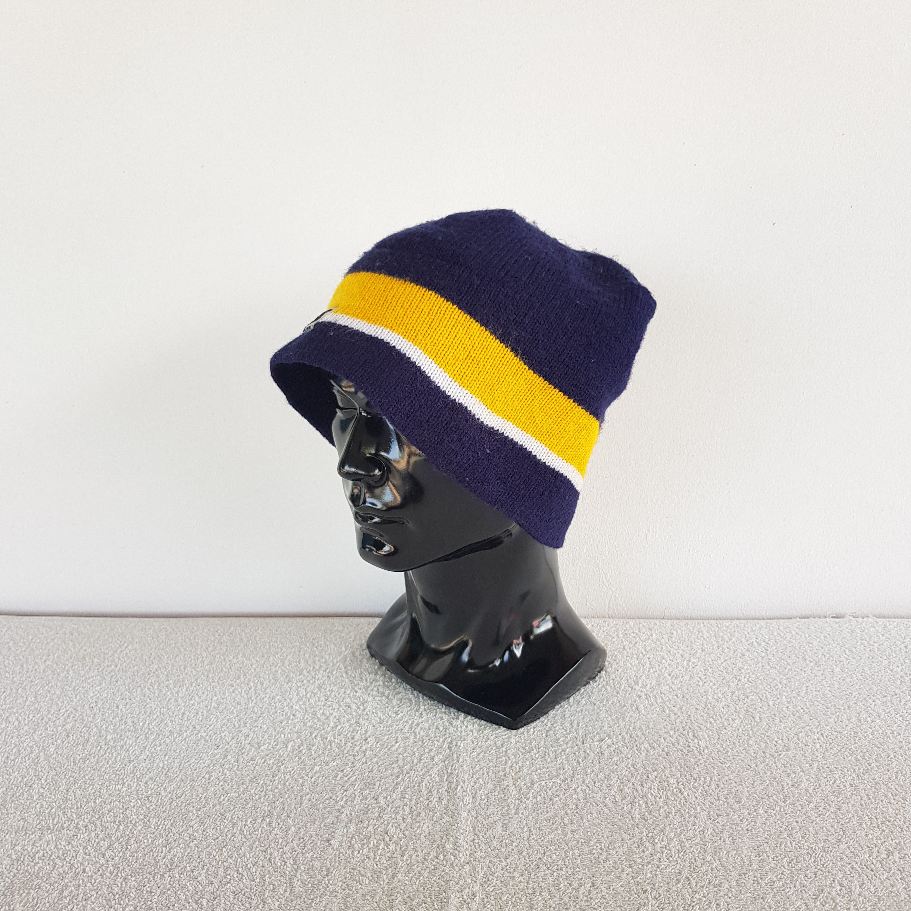 Japanese Brand Vintage DVS Shoes Beanie Made in USA Snow Caps Hats Size ONE SIZE - 1 Thumbnail