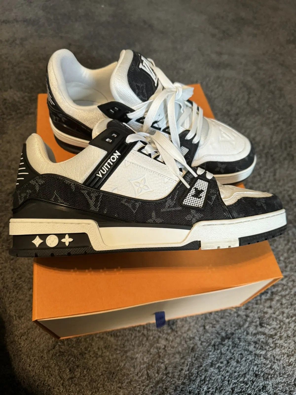 Louis Vuitton Trainer Sneakers Size US 8.5 / EU 41-42 - 4 Thumbnail
