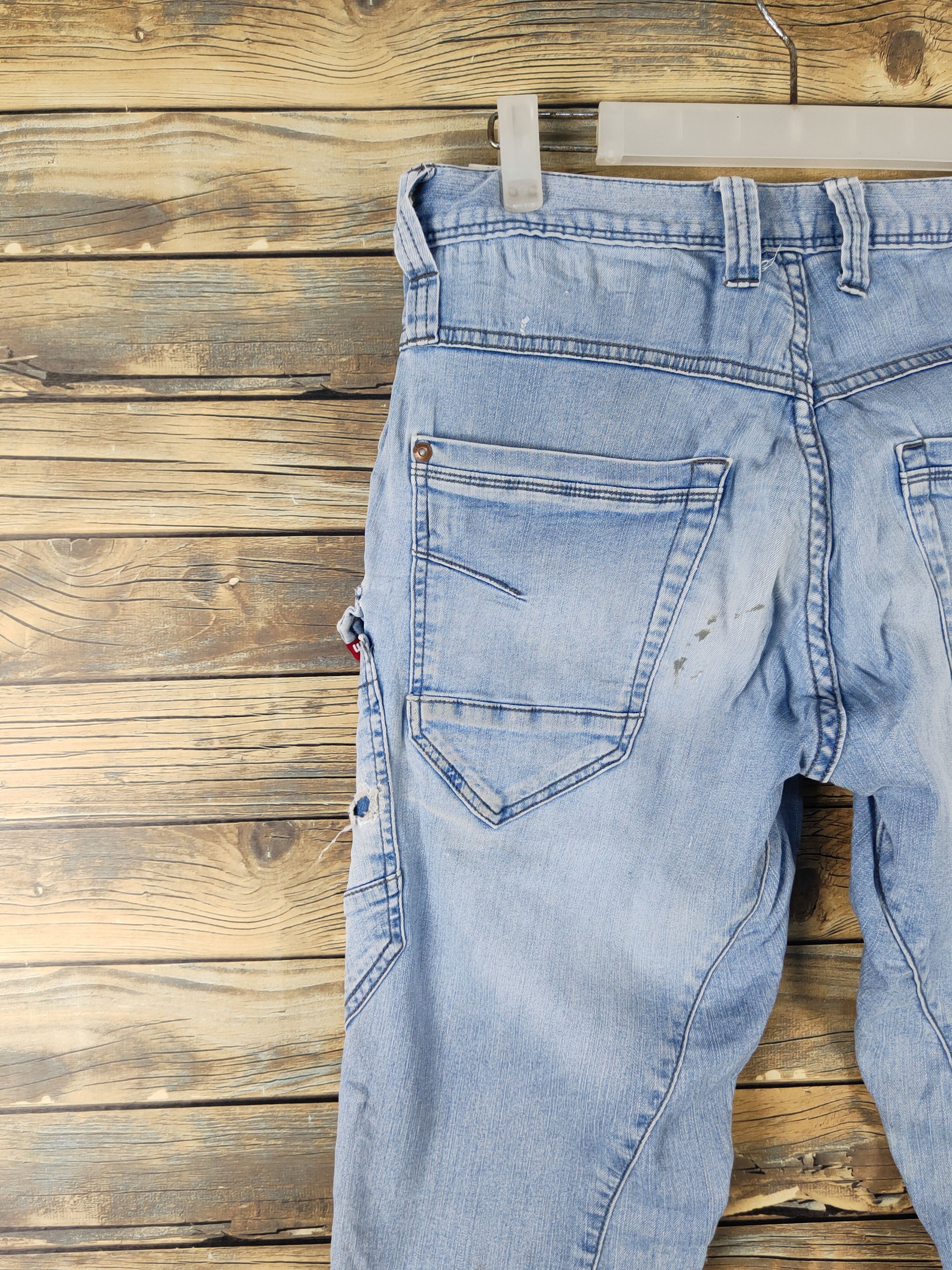 Japanese Brand × Vintage Burtle Blue Distressed Ripped Soft denim Jeans #W2073 Size US 32 / EU 48 - 8 Thumbnail