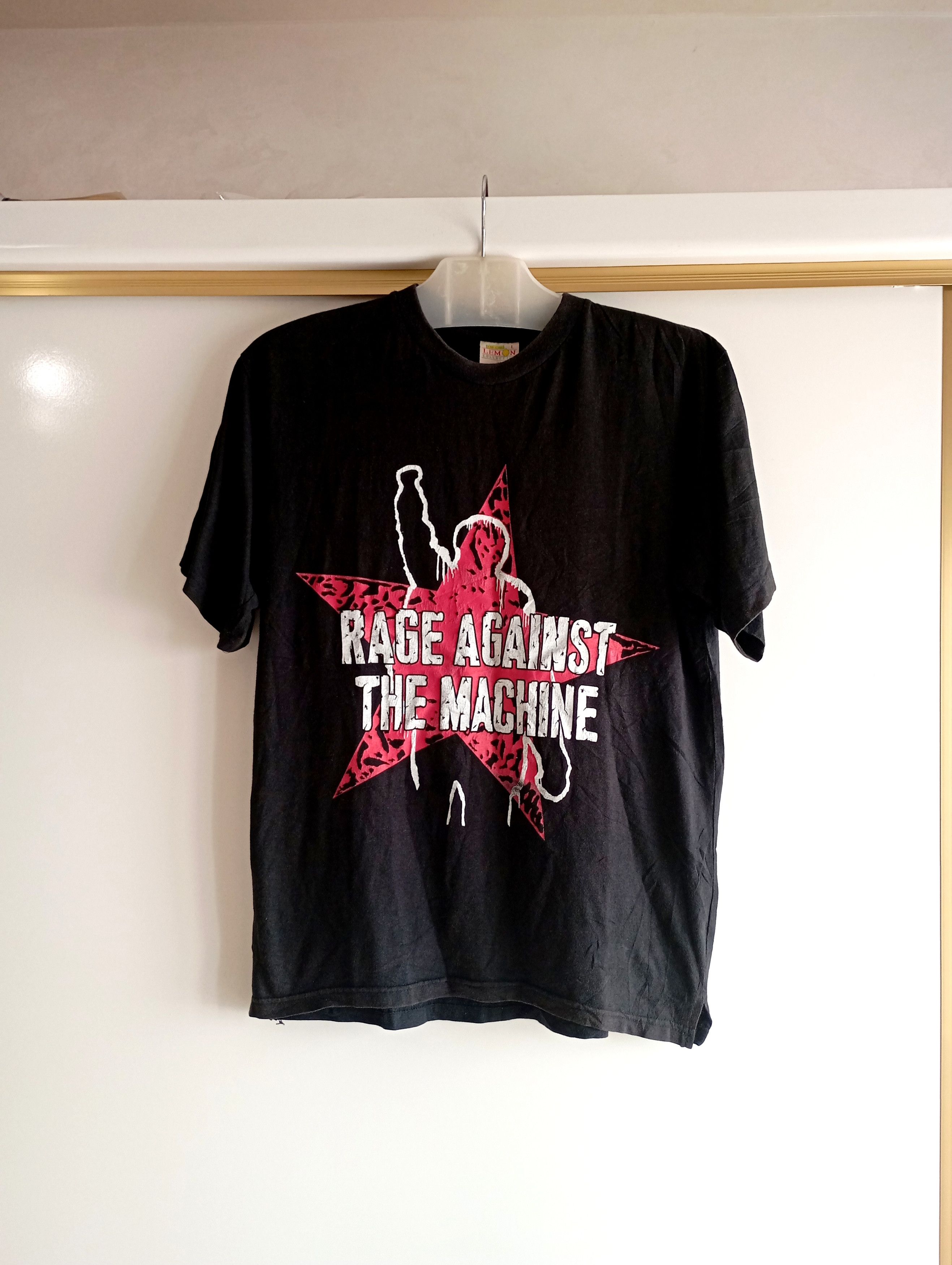 Band Tees Vintage Rage Against The Machine 90s Rock Band Tshirt Size US L / EU 52-54 / 3 - 2 Thumbnail