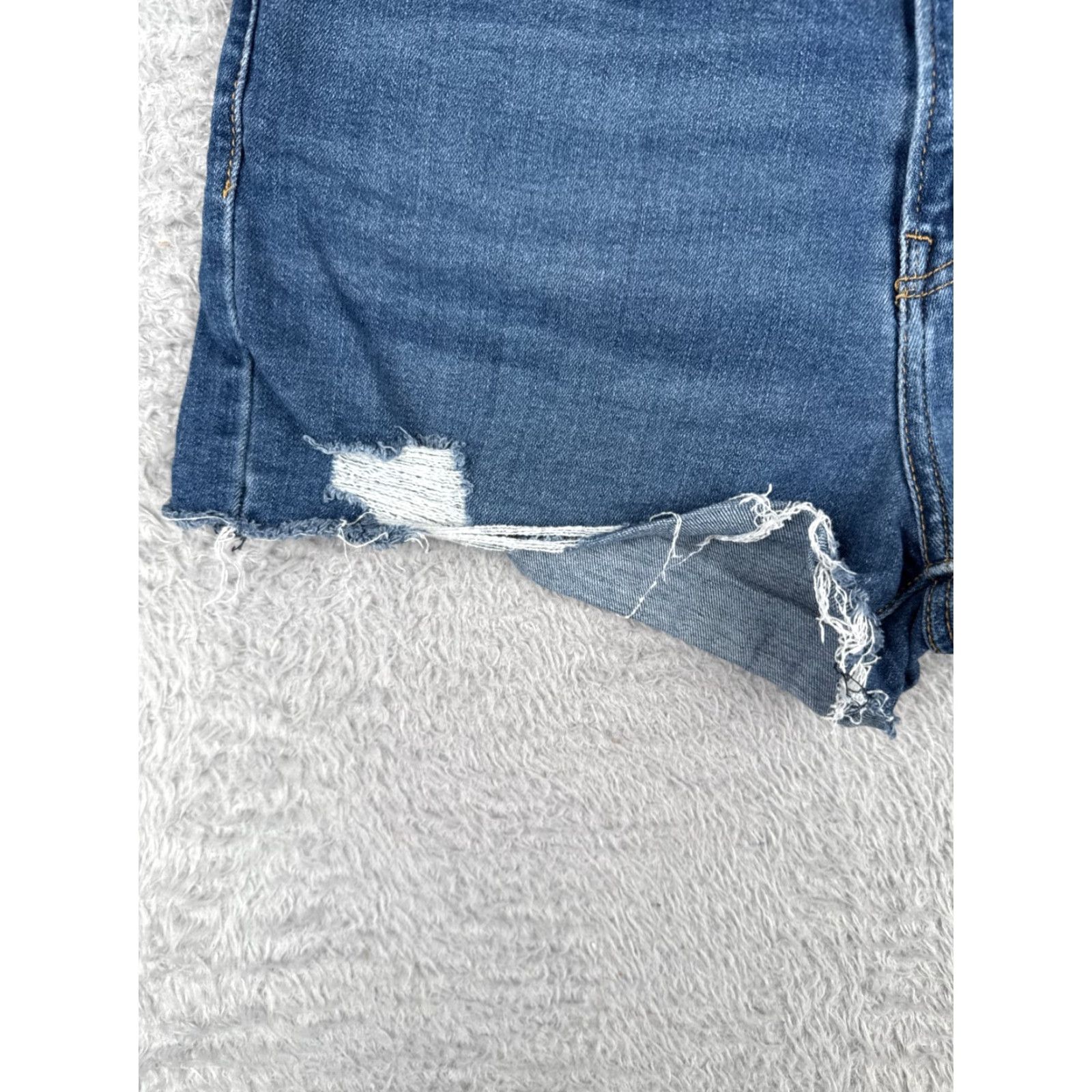 Levi's Levi's Women's Denim Shorts 30 High Rise Cut-Off Blue Distressed Cotton Casual Spring Summer Women's Size 30" / US 8 / IT 44 - 3 Thumbnail