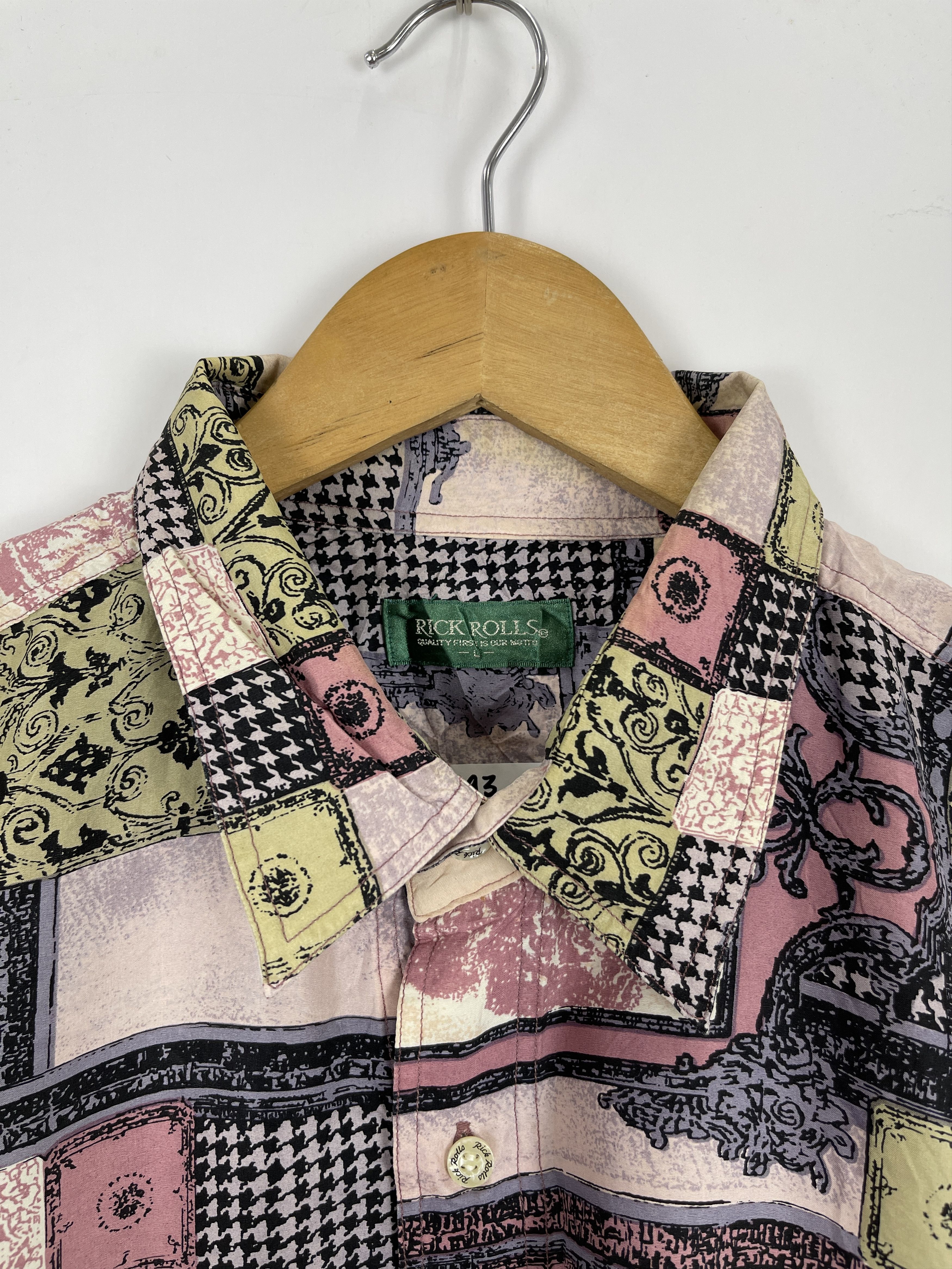 Japanese Brand × Vintage Vintage Floral Square Pop Art Design Button Up TA0393 Shirt Size US L / EU 52-54 / 3 - 7 Thumbnail