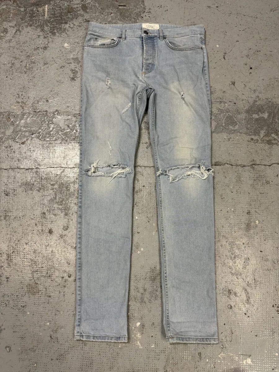 Givenchy 2000s Givenchy Blue Distressed Slim Denim Jeans Size US 33 - 8 Thumbnail
