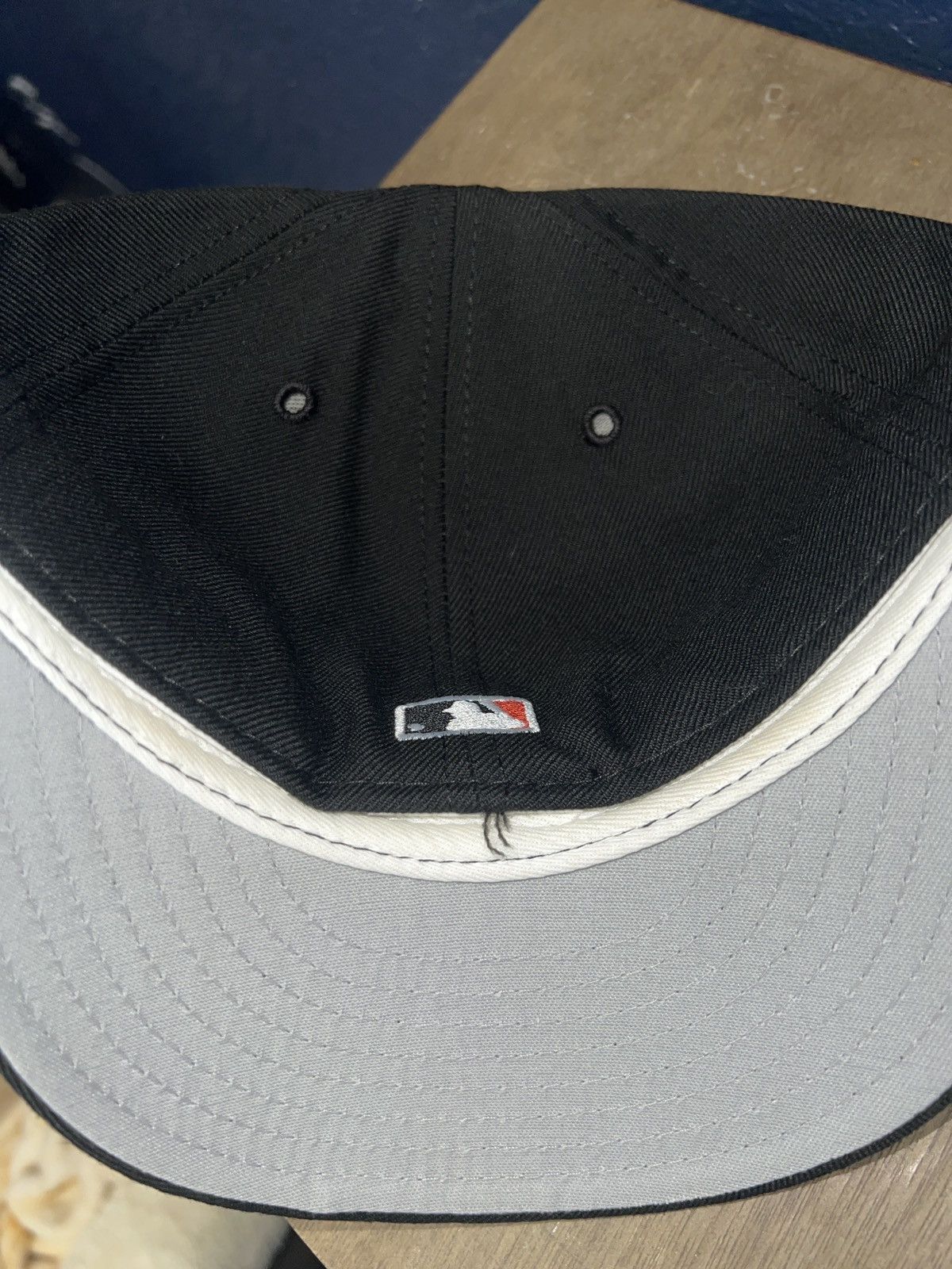 Hat Club × New Era × Vintage Vintage Houston astros fitted size 7 1/4 Size ONE SIZE - 4 Thumbnail