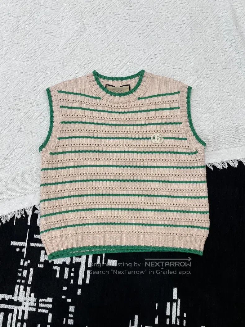 Gucci Gucci White and green striped vest Size M / US 6-8 / IT 42-44 - 1 Thumbnail