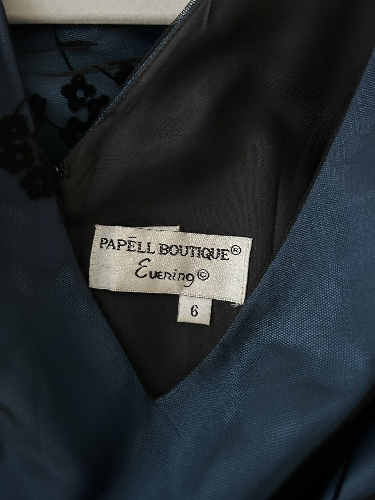 Adrianna Papell Vintage Papell Boutique Evening Dress - Size 6 Size S / US 4 / IT 40 - 3 Thumbnail