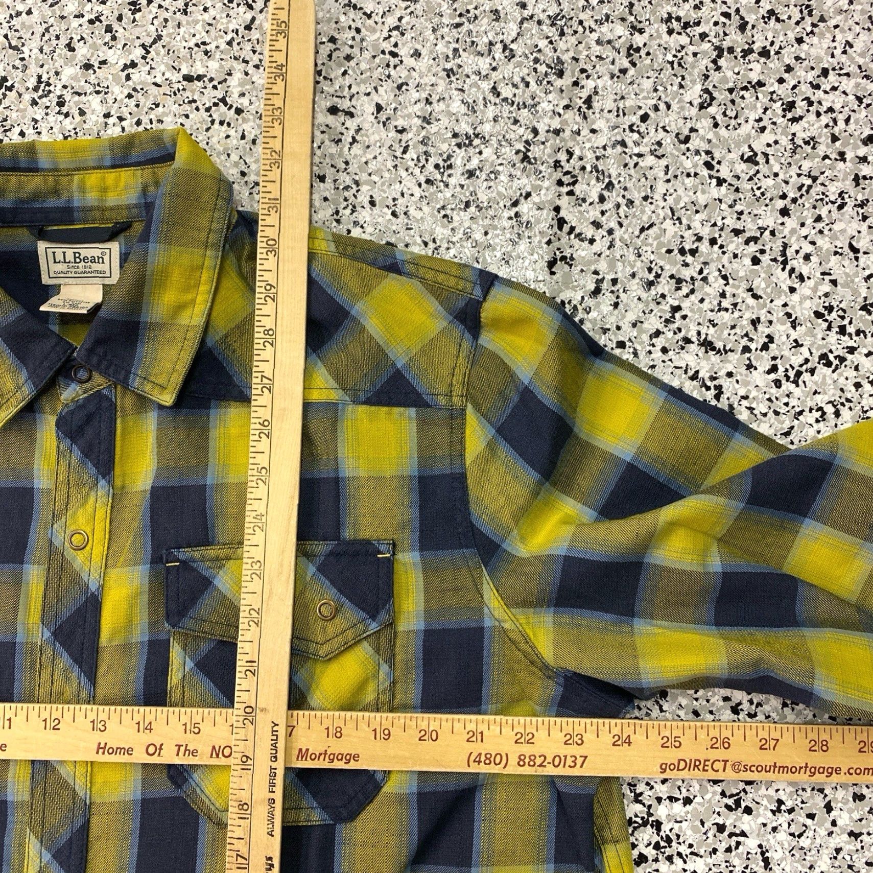 Vintage VINTAGE LL Bean Men’s Plaid Flannel Shirt Button Up L/S Blue Large Size US L / EU 52-54 / 3 - 3 Thumbnail