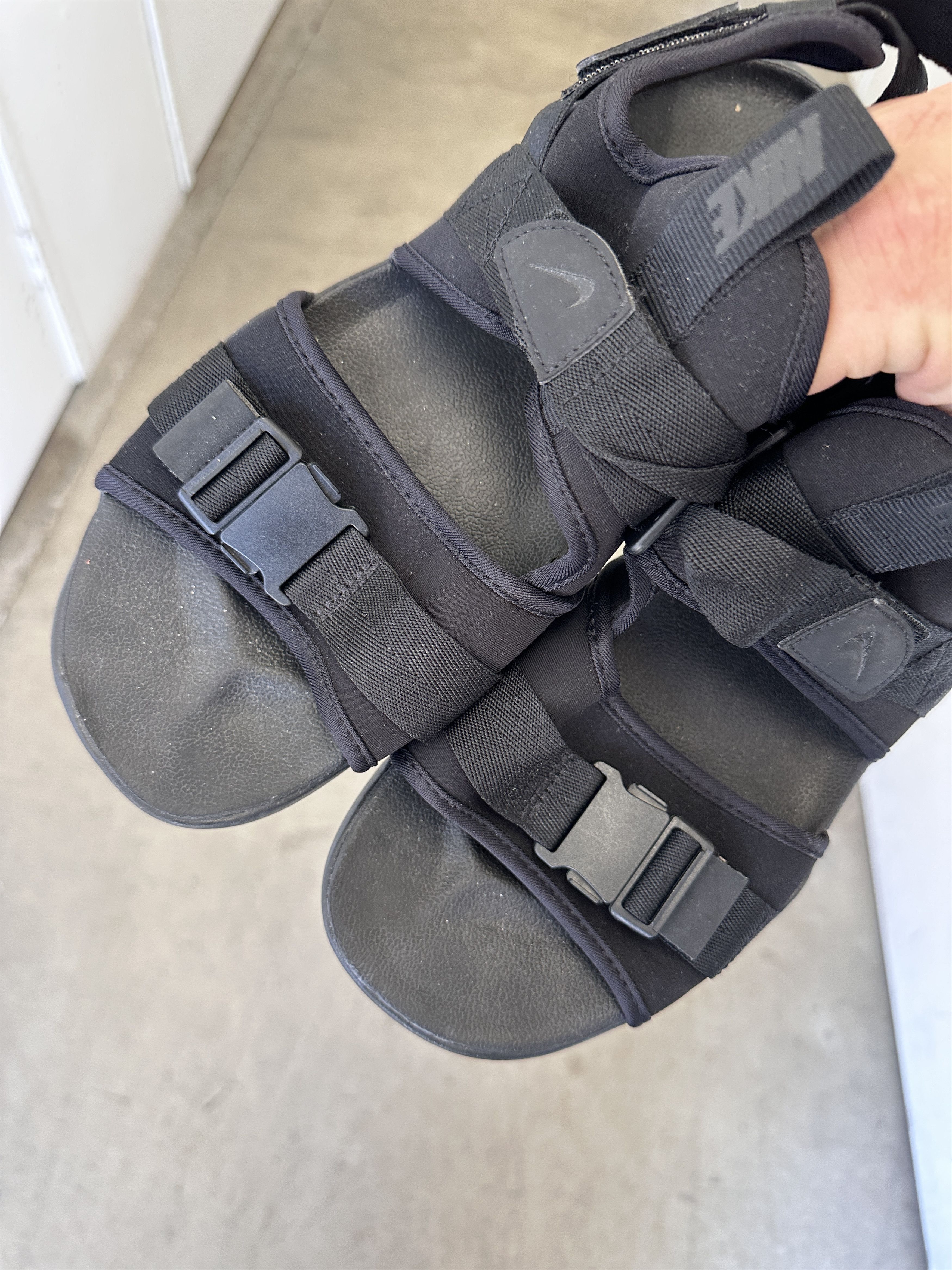 Nike Nike sandals with runner sole. 820. Size US 10 / EU 43 - 3 Thumbnail