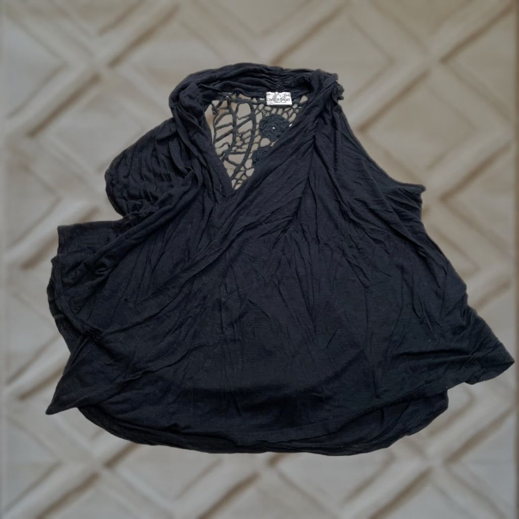 Vintage Caren Sport Tank Top Jersey Womens 1X Black Crochet Back Rayon Spandex Slim Regular Lightweight Stretch Size XL / US 12-14 / IT 48-50 - 1 Thumbnail