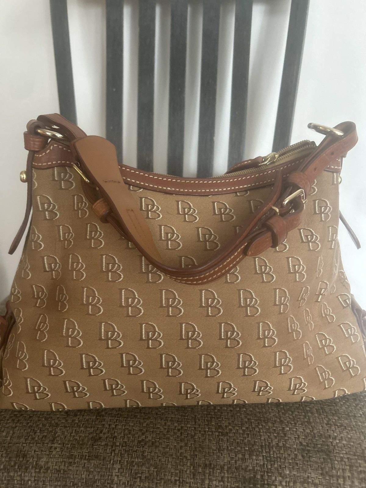 Dooney & Bourke Dooney & Bourke Hand bag Size ONE SIZE - 1 Thumbnail