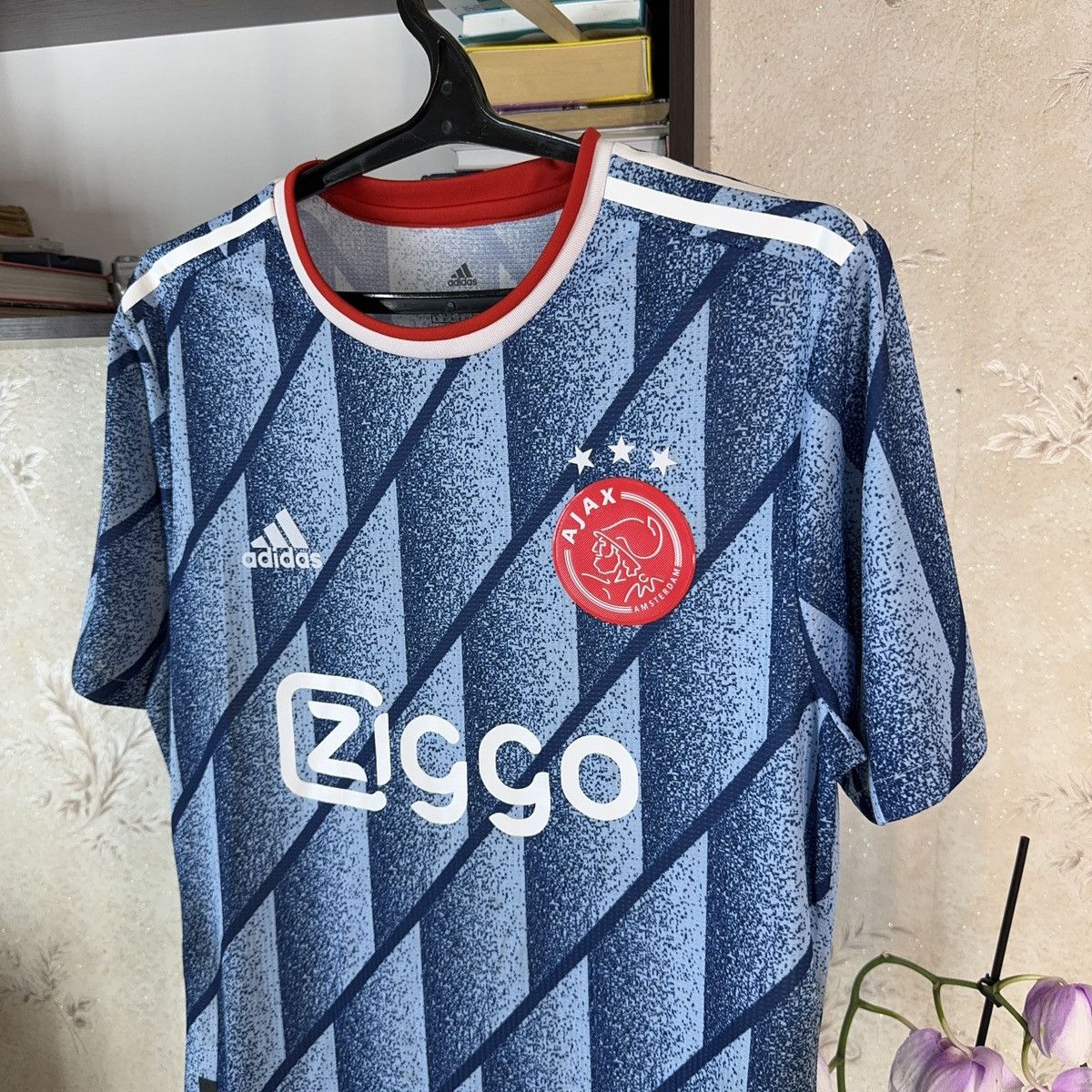Adidas Adidas Ajax Jersey 2020-2021 Heat RDY Away Football Sz XL Size US XL / EU 56 / 4 - 11 Thumbnail