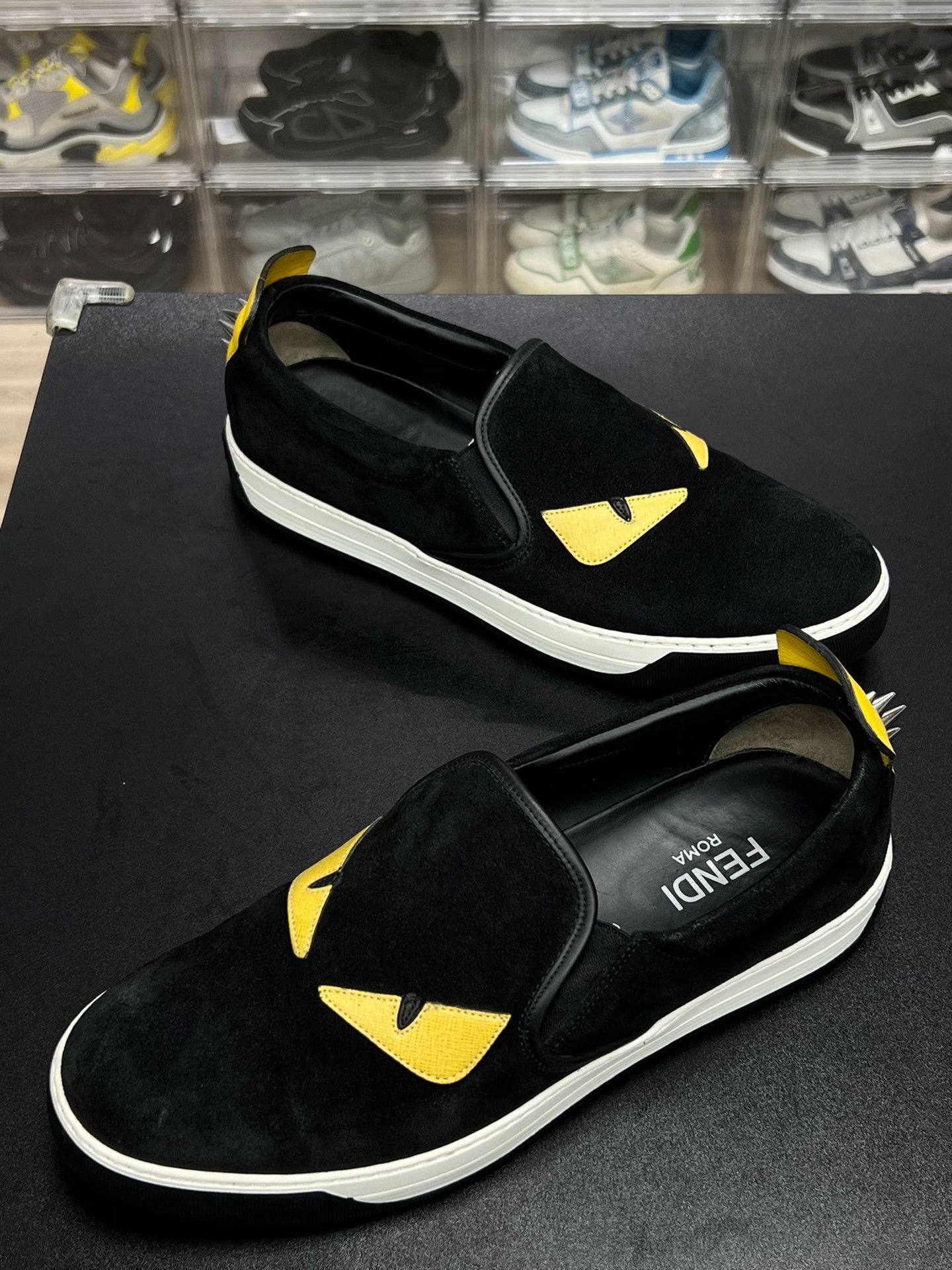 Fendi Fendi Suede Lowtop Sneakers 11 Men Size US 11 / EU 44 - 1 Thumbnail