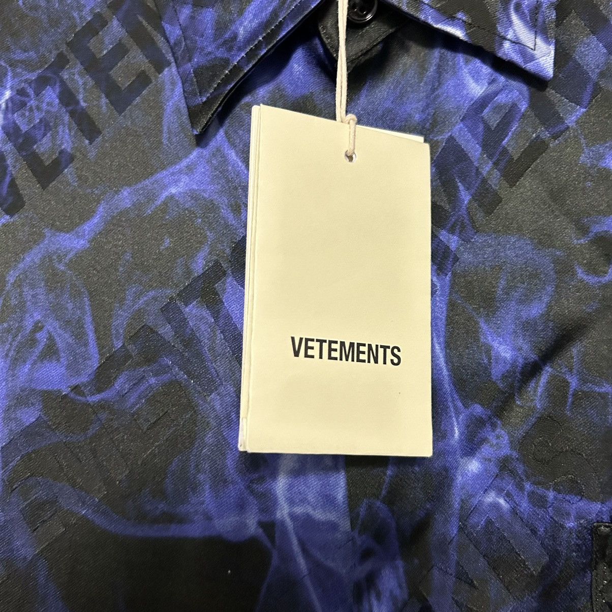 Vetements New Vetements Blue Skull Oversized Button Up Shirt Size XS Size US XS / EU 42 / 0 - 9 Thumbnail