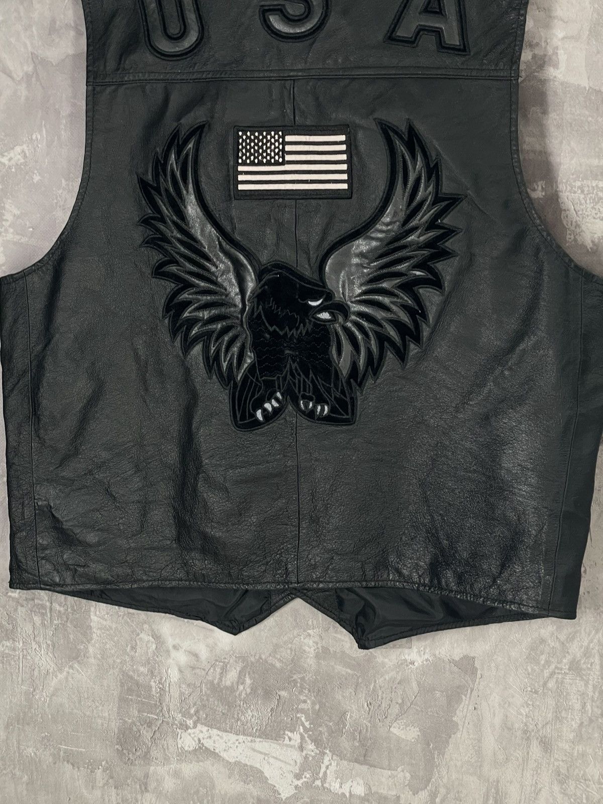 Vintage Vintage 90s Leather vest Avan-garde Biker style Size US L / EU 52-54 / 3 - 5 Thumbnail