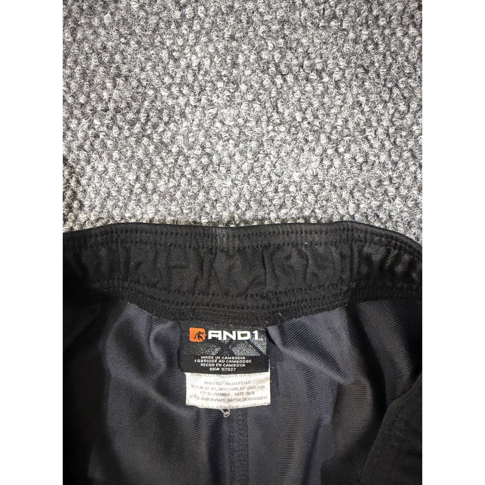 Vintage AND1 Track Pants Mens 2XL Gray Snap Tearaway Side Stripe Basketball Athletic Size US 39 - 5 Thumbnail